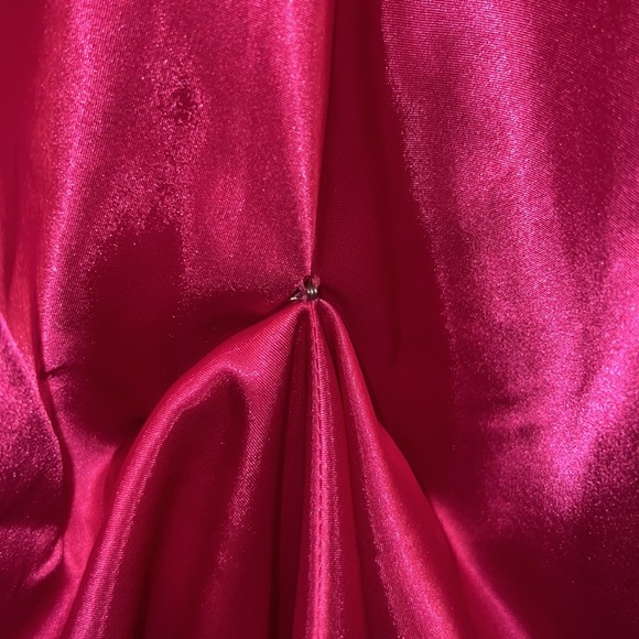 #489✅ Silky pink sequin long gown - Picture 10 of 14